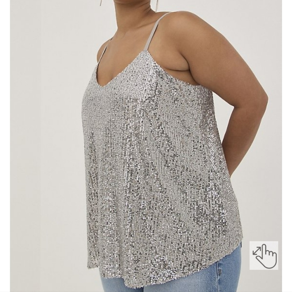 🆕️✨️SILVER SEQUINED SWING CAMI ✨️